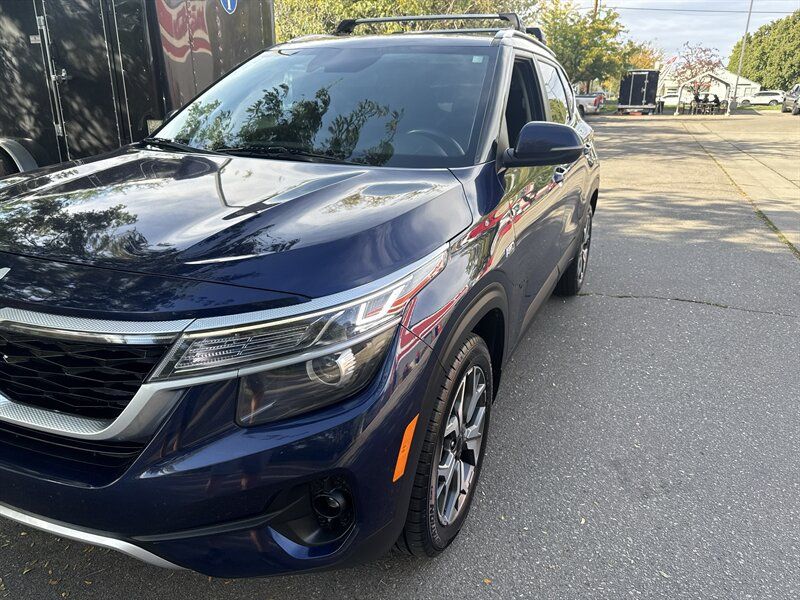 Used 2022 Kia Seltos EX AWD/4WD image 13