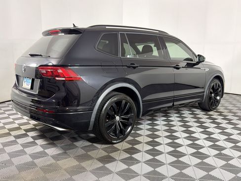 Used 2020 Volkswagen Tiguan SE R-Line FWD image 7