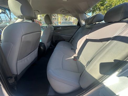 Used 2013 Hyundai Sonata GLS w/ Popular Equipment Pkg FWD image 18