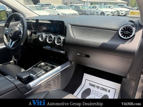 Certified 2022 Mercedes-Benz GLA 250 4MATIC image 29