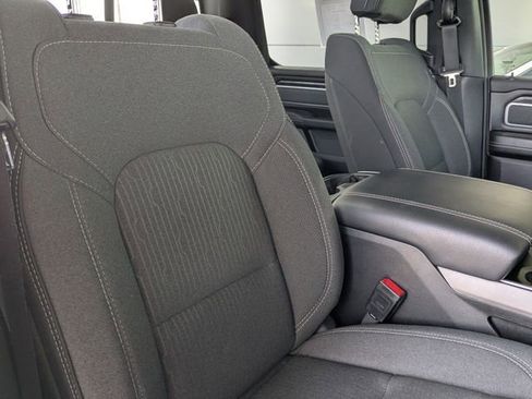 Used 2023 RAM 1500 Big Horn AWD/4WD image 33