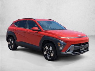 Used 2024 Hyundai Kona SEL AWD/4WD video 3