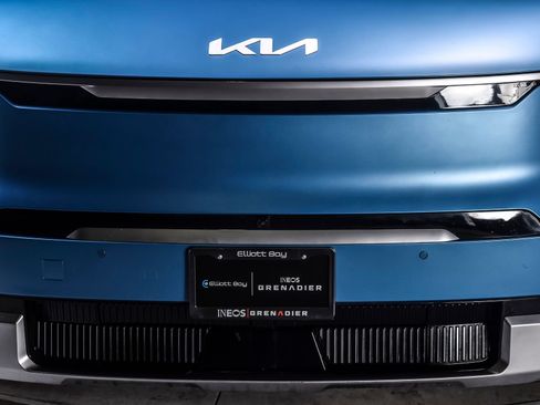 Used 2024 Kia EV9 Land AWD/4WD image 9