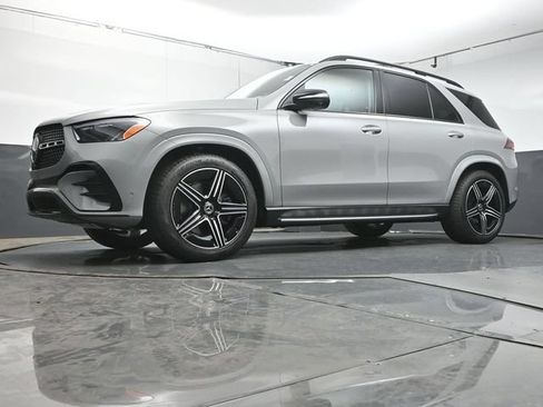 Used 2026 Mercedes-Benz GLE 450 4MATIC image 40