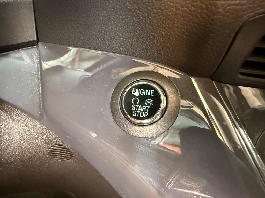 Used 2013 Ford Escape Titanium w/ Parking Technology Pkg FWD image 23