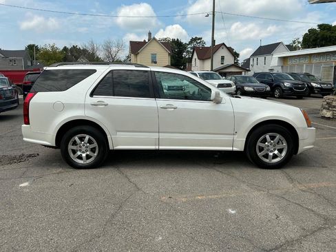 Used 2006 Cadillac SRX w/ Seating Package RWD image 2