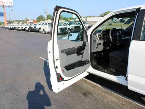 Used 2022 Ford F150 XL RWD image 21