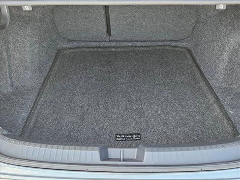 Certified 2023 Volkswagen Jetta SE FWD image 6