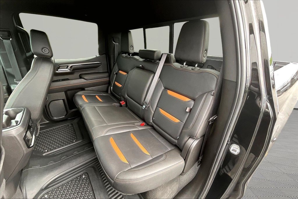 Used 2022 GMC Sierra 1500 AT4 w/ AT4 Preferred Package AWD/4WD image 26