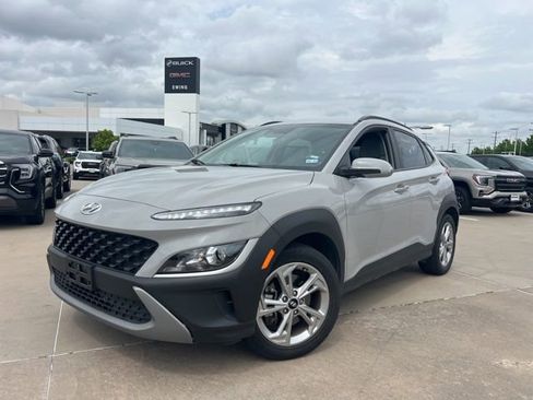 Used 2023 Hyundai Kona SEL w/ Cargo Package image 2