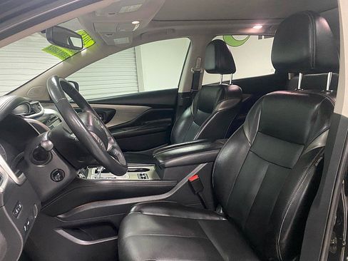 Used 2018 Nissan Murano Platinum w/ Cargo Package image 9