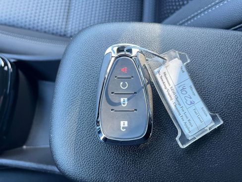 Used 2025 Chevrolet Trax LT image 22