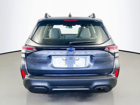 Used 2025 Subaru Forester AWD/4WD image 7