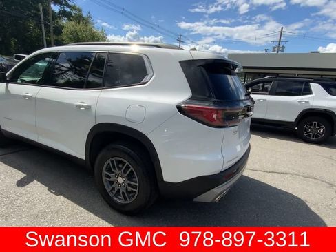 Certified 2025 GMC Acadia Elevation AWD/4WD image 7