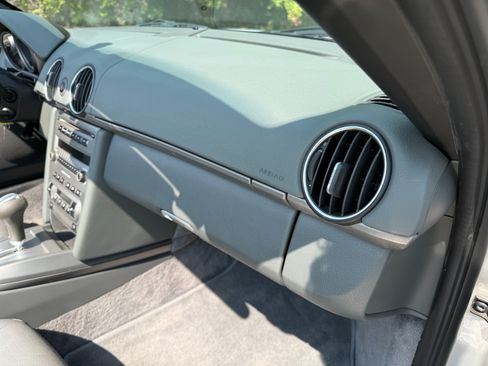 Used 2008 Porsche Boxster RWD image 24