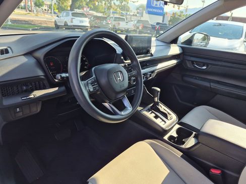 Used 2024 Honda CR-V LX image 16