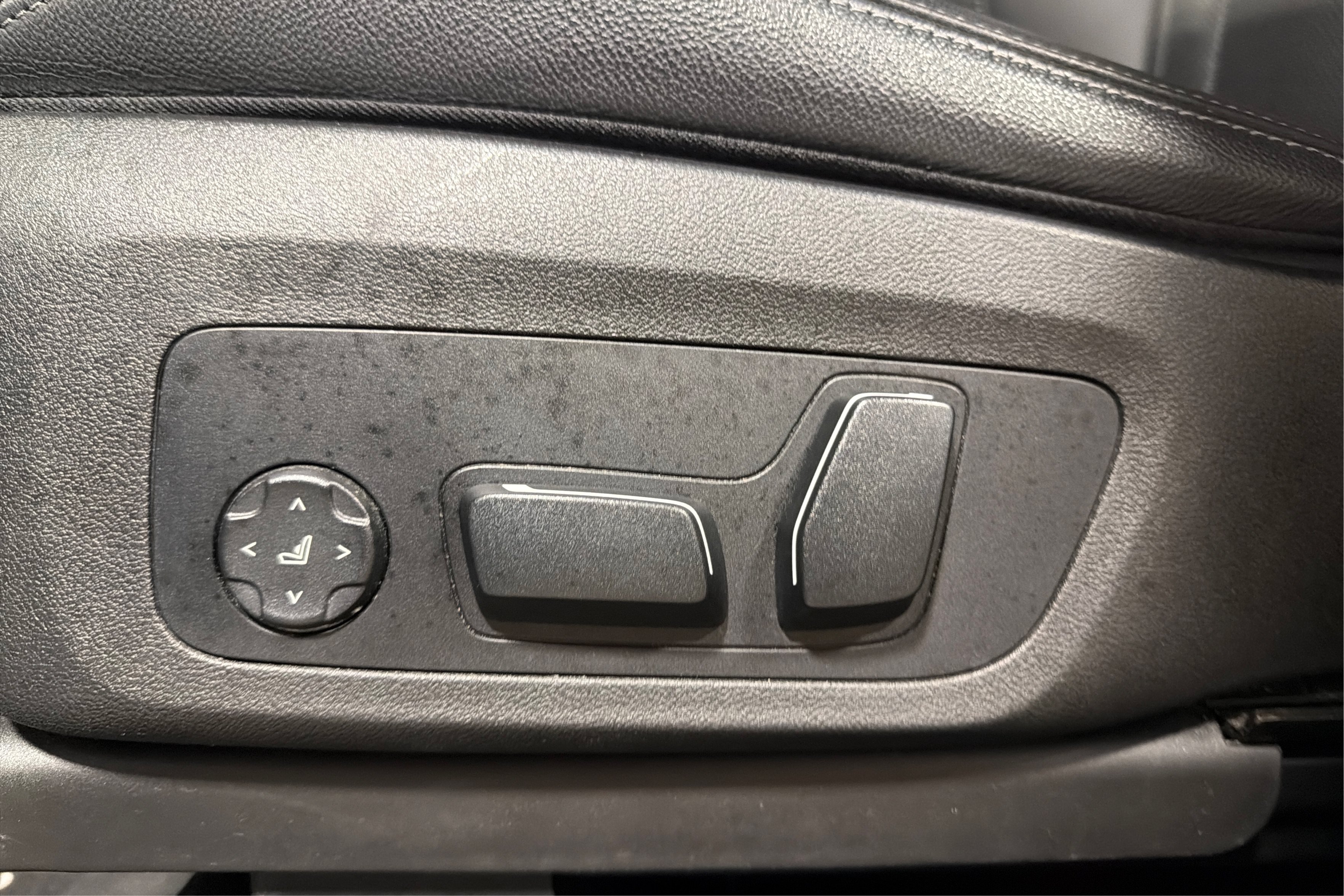 Used 2024 BMW X3 xDrive30i AWD/4WD image 19