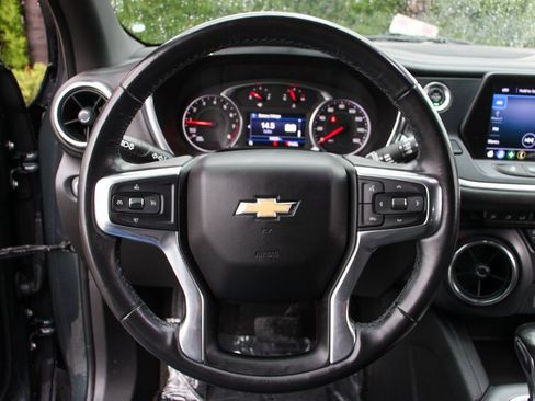 Used 2019 Chevrolet Blazer LT image 19