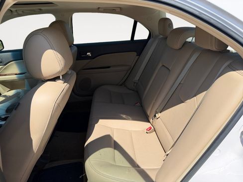 Used 2012 Ford Fusion SEL FWD image 13