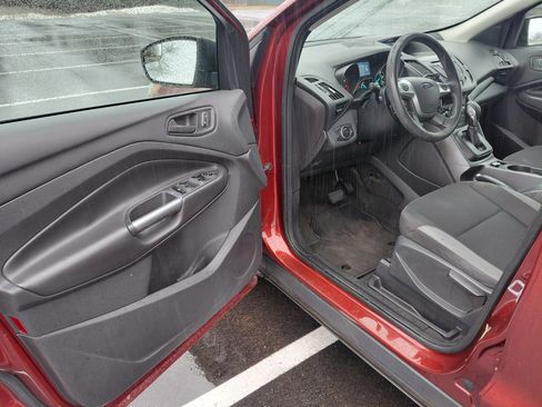 Used 2014 Ford Escape S image 15