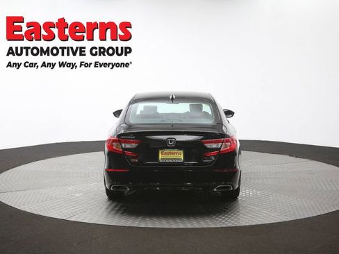 Used 2018 Honda Accord Touring image 36