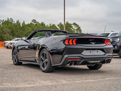 New 2025 Ford Mustang Premium image 8
