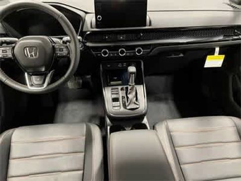 Certified 2025 Honda CR-V Sport Touring image 18