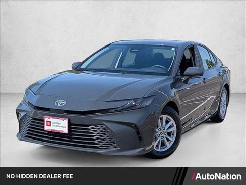 Certified 2025 Toyota Camry LE FWD image 1