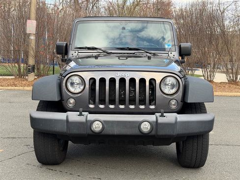 Used 2017 Jeep Wrangler Unlimited Sport w/ Quick Order Package 24S AWD/4WD image 4