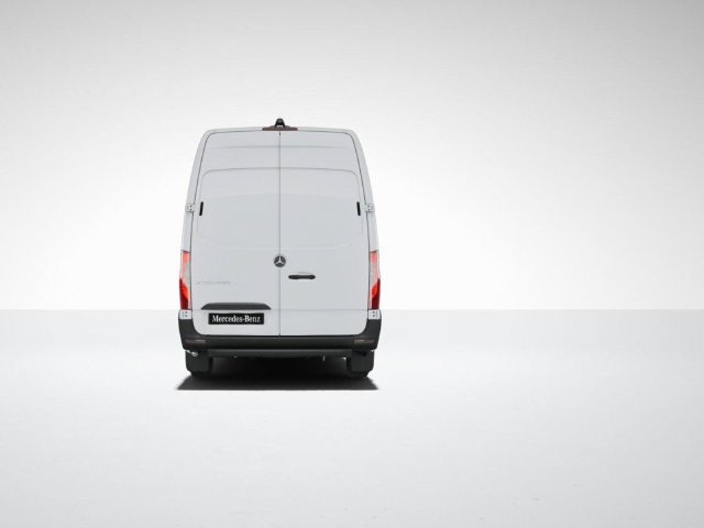 Used 2025 Mercedes-Benz Sprinter 2500 image 25