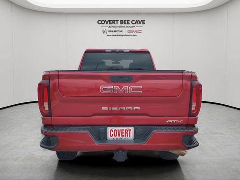 Used 2021 GMC Sierra 2500 AT4 image 8