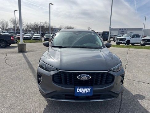 Certified 2023 Ford Escape Platinum AWD/4WD image 2