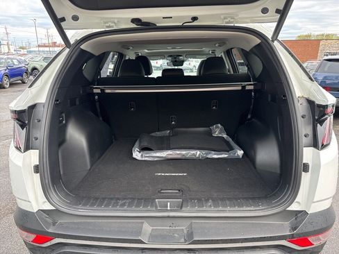Certified 2022 Hyundai Tucson SEL w/ Convenience + Premium Package image 16