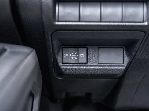 Certified 2025 Toyota Tacoma TRD Sport AWD/4WD image 20