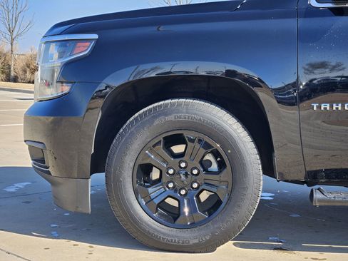 Used 2019 Chevrolet Tahoe LS image 11