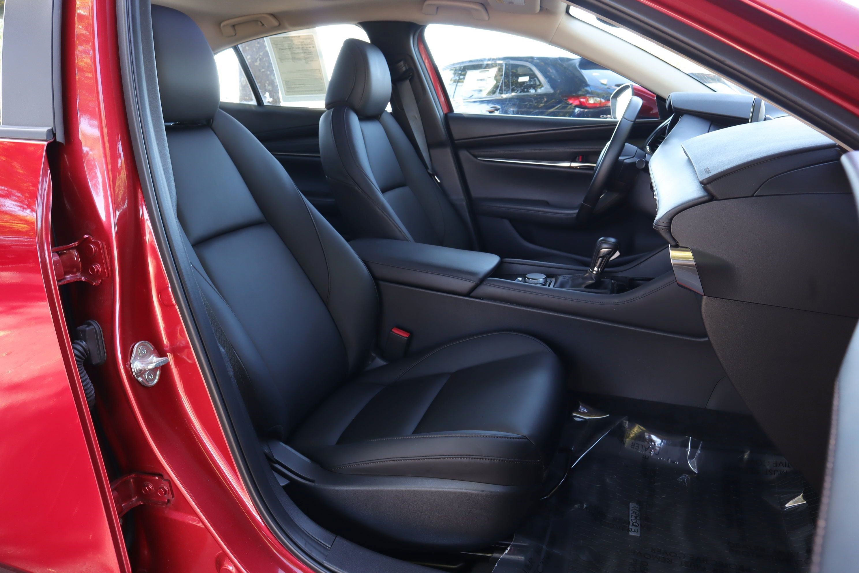 Certified 2025 MAZDA MAZDA3 s FWD image 28