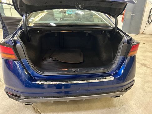 Used 2021 Nissan Altima 2.5 SR w/ SR Premium Package image 44