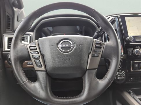 Used 2024 Nissan Titan Platinum Reserve w/ Moonroof Package image 23