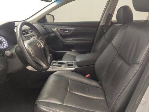 Used 2015 Nissan Altima 2.5 SL FWD image 17