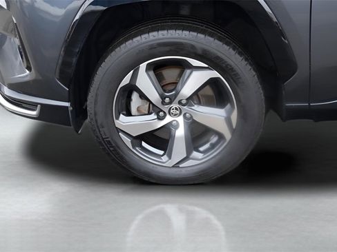 Certified 2021 Toyota RAV4 SE w/ Weather & Moonroof Package image 3