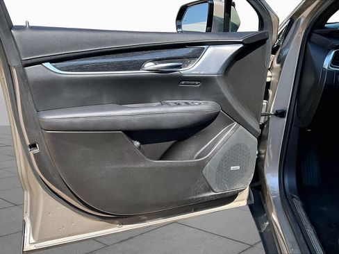 Used 2023 Cadillac XT5 Premium Luxury FWD image 49