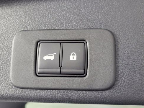 New 2025 Nissan Murano SV AWD/4WD image 19