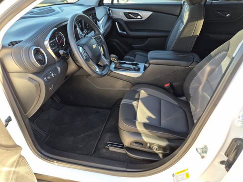 Certified 2025 Chevrolet Blazer LT image 10