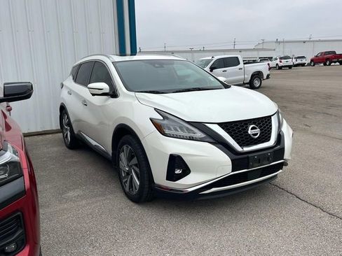 Used 2020 Nissan Murano SL w/ Moonroof Package image 2