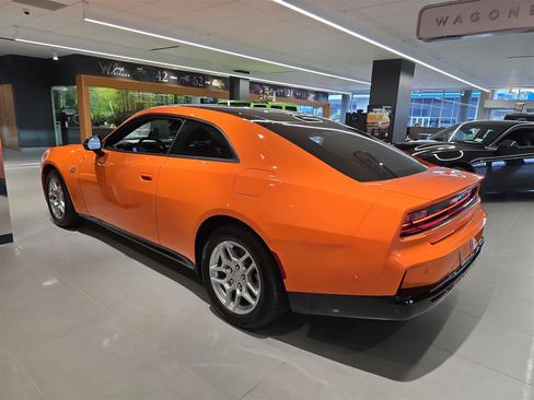 New 2025 Dodge Charger R/T w/ Quick Order Package 25M R/T image 6