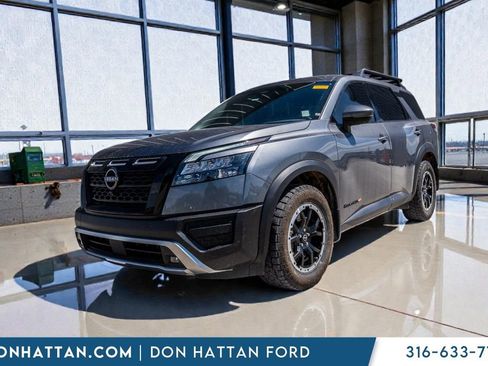 Used 2024 Nissan Pathfinder Rock Creek AWD/4WD image 28