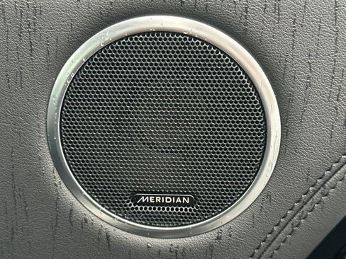 Used 2022 Land Rover Range Rover Westminster Edition image 43