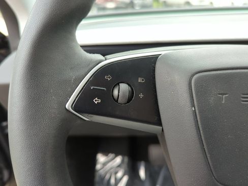 Used 2024 Tesla Model 3 Standard Range RWD image 11