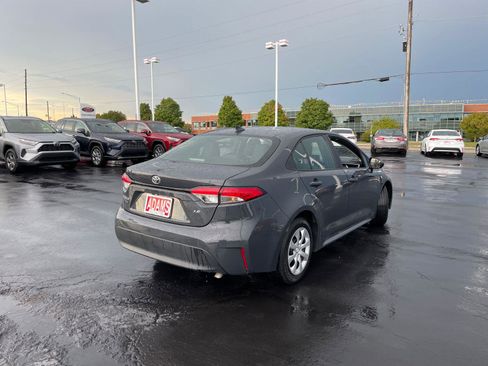 Used 2024 Toyota Corolla LE image 8