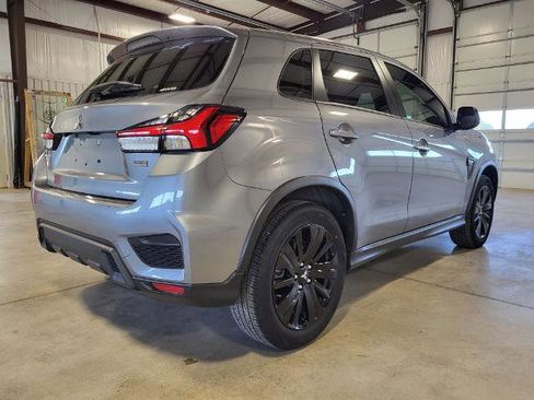 Used 2025 Mitsubishi Outlander Sport AWD image 5